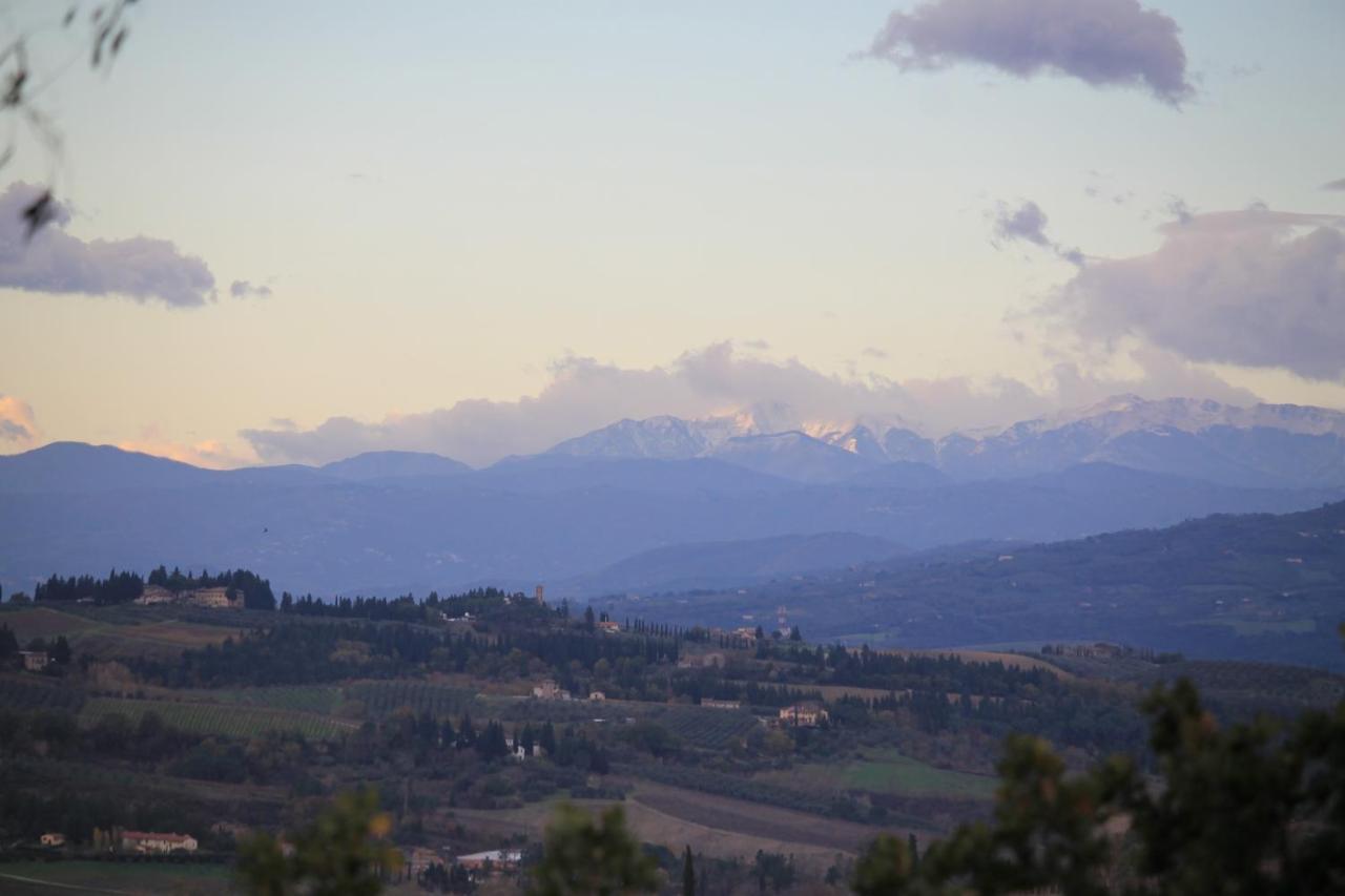 Casa Vacanze Rondini Blu Montespertoli Buitenkant foto